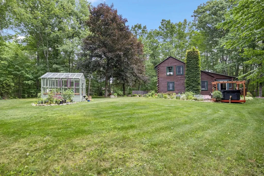 165 Calef Highway Lee NH 03861