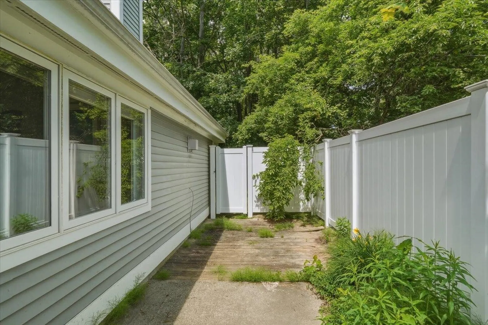 153 Cumberland Road Burlington VT 05408