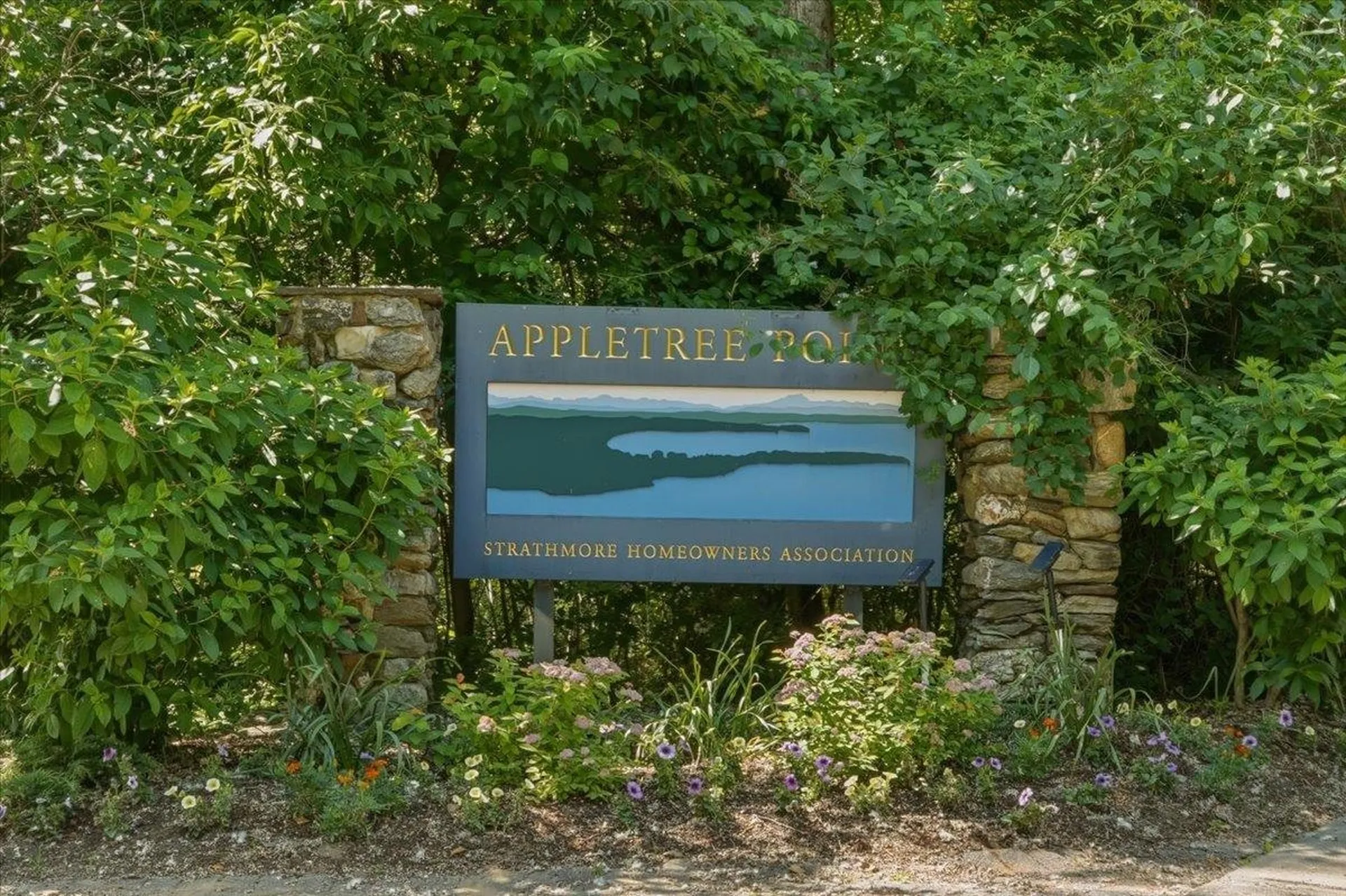 153 Cumberland Road Burlington VT 05408