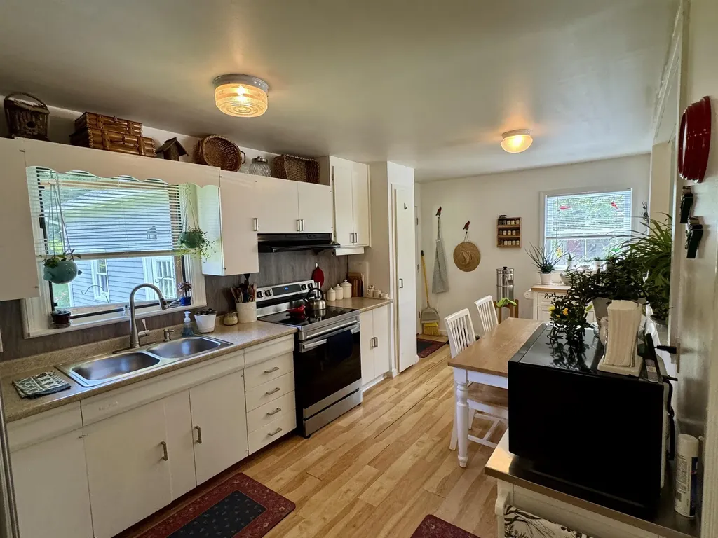 308 Indian Point Street Newport City VT 05855