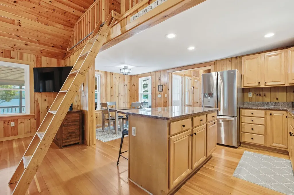 180 Point Road Wakefield NH 03872