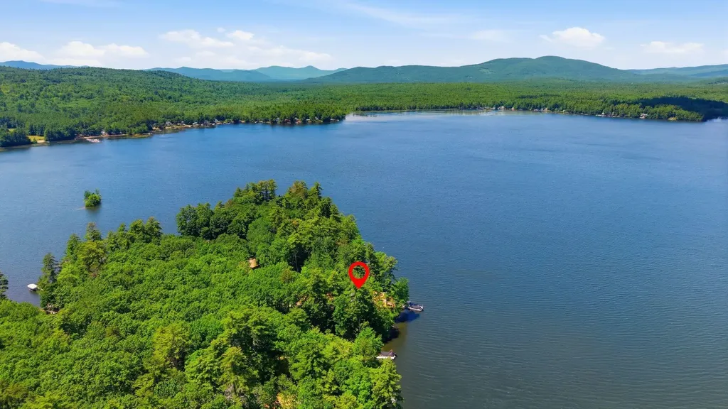 180 Point Road Wakefield NH 03872