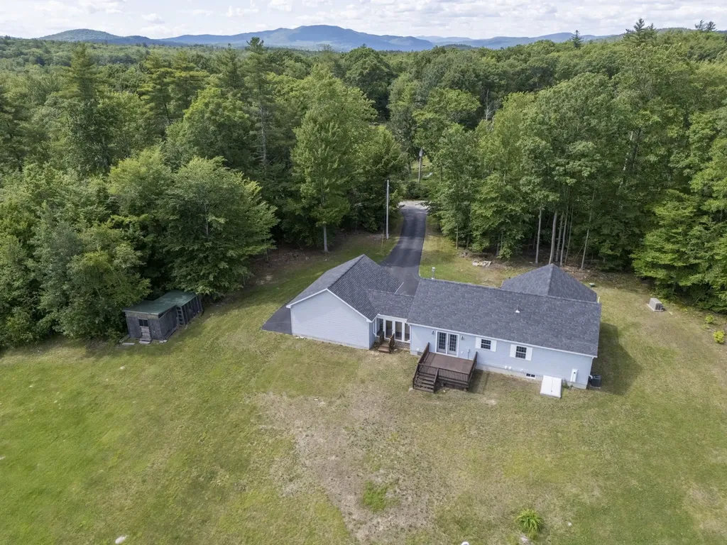 85 Loverin Hill Road Salisbury NH 03268