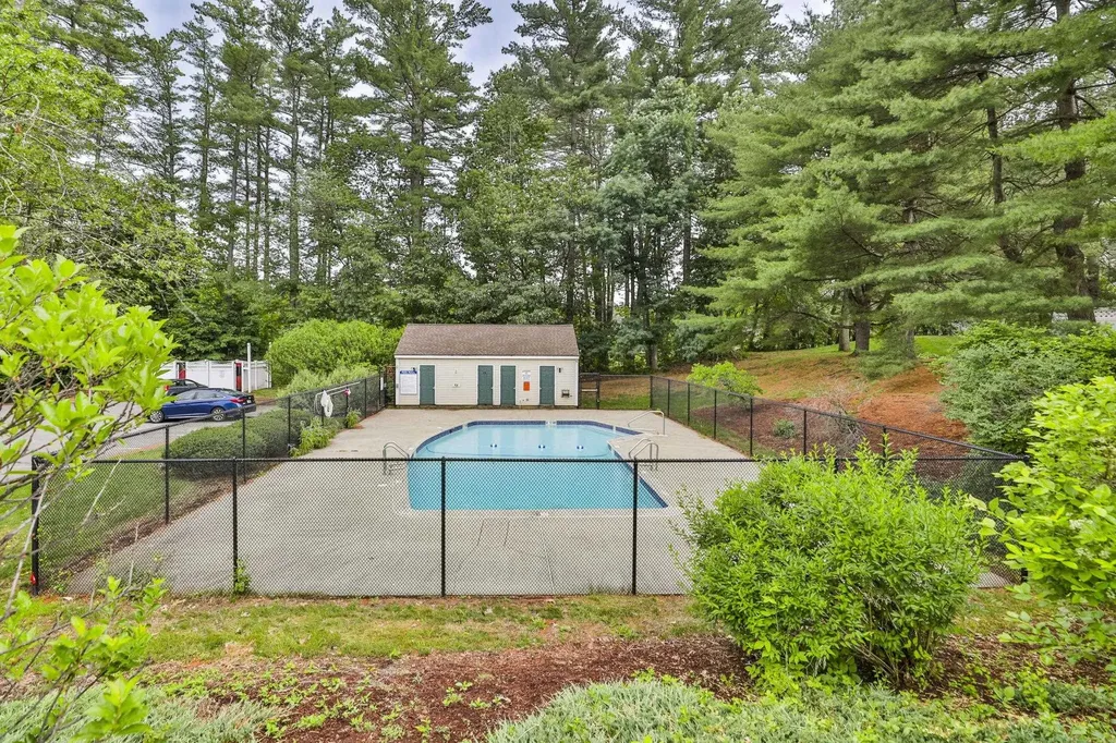 38 Shelburne Road Merrimack NH 03054