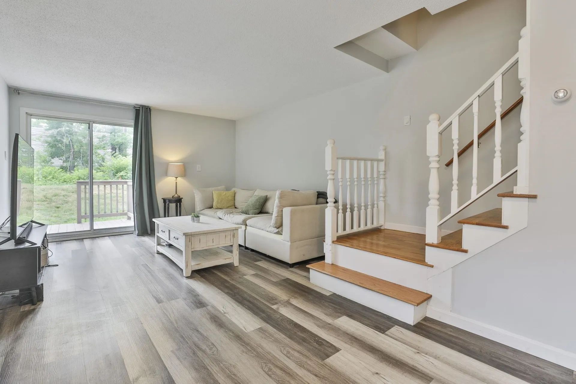 38 Shelburne Road Merrimack NH 03054
