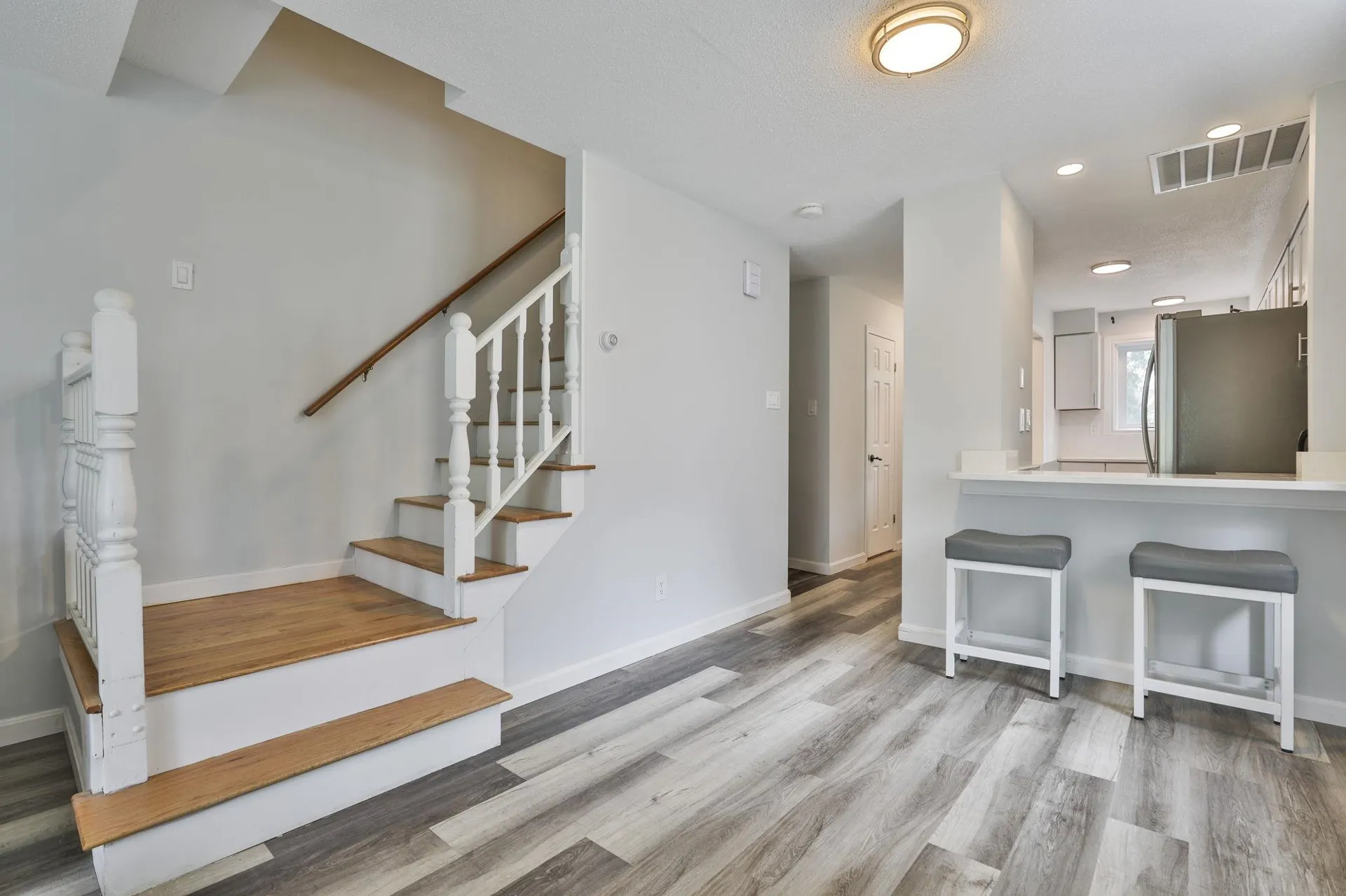 38 Shelburne Road Merrimack NH 03054