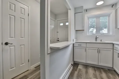 38 Shelburne Road Merrimack NH 03054