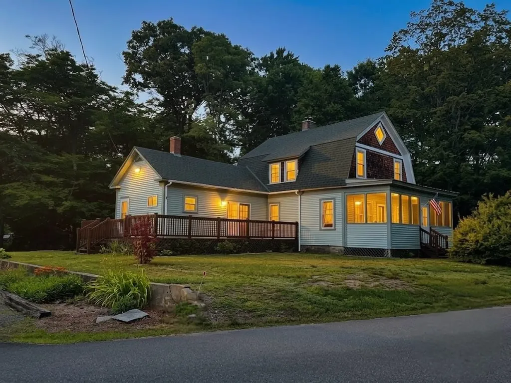 1 Ainsworth Road Claremont NH 03743