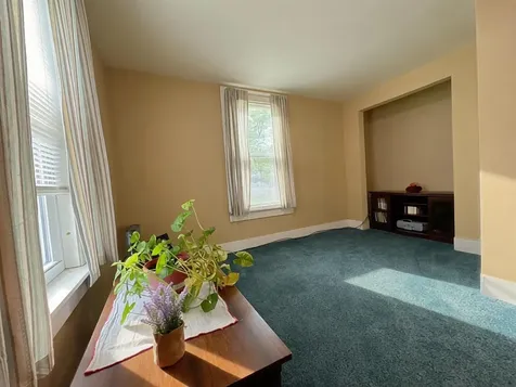 1 Ainsworth Road Claremont NH 03743