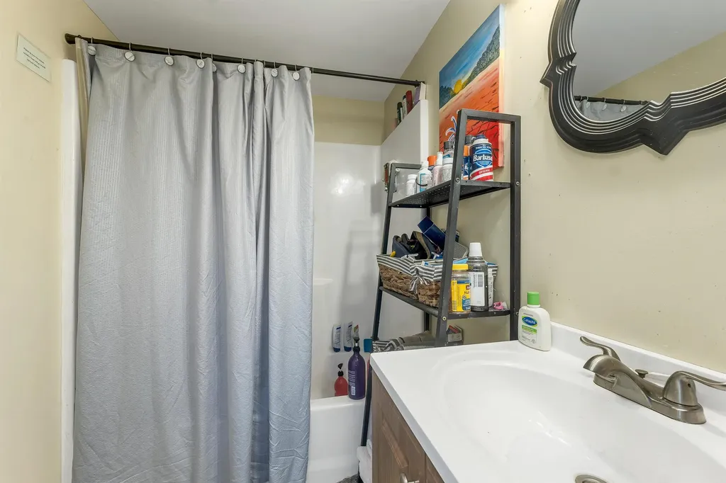 379 White Mountain Highway Conway NH 03818