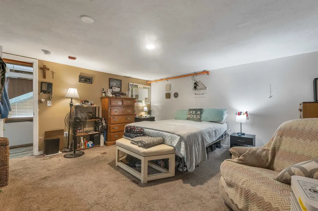379 White Mountain Highway Conway NH 03818