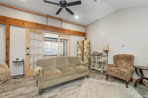 379 White Mountain Highway Conway NH 03818