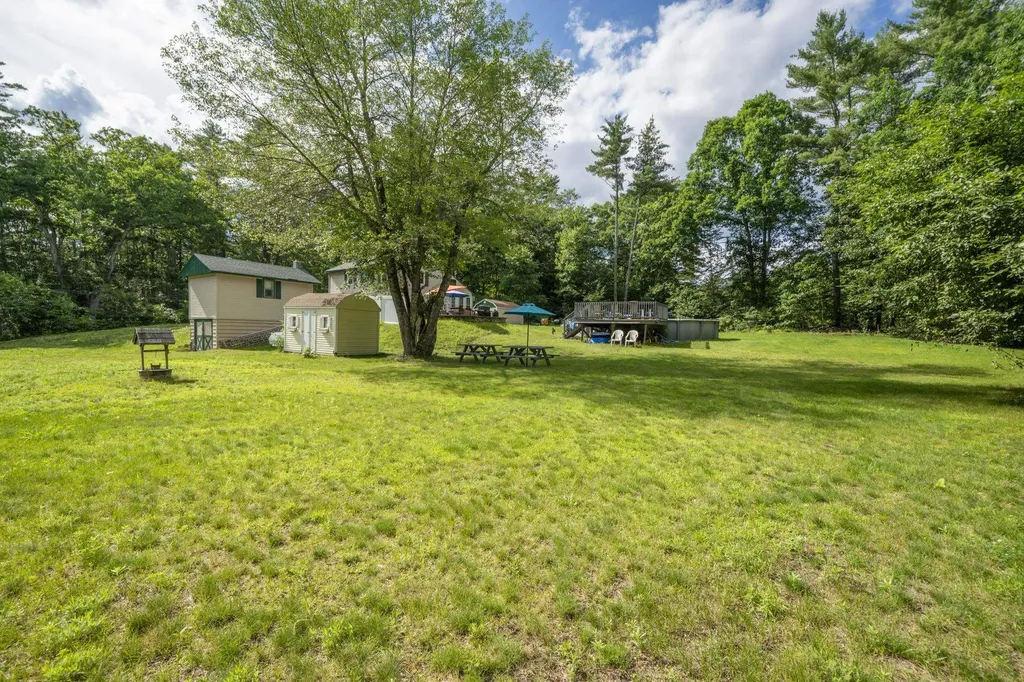 111 Shepard Home Road Chester NH 03036
