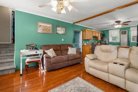111 Shepard Home Road Chester NH 03036