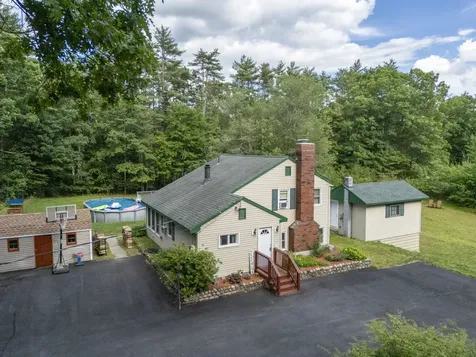 111 Shepard Home Road Chester NH 03036