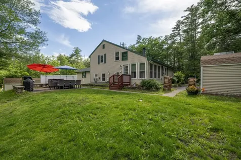 111 Shepard Home Road Chester NH 03036