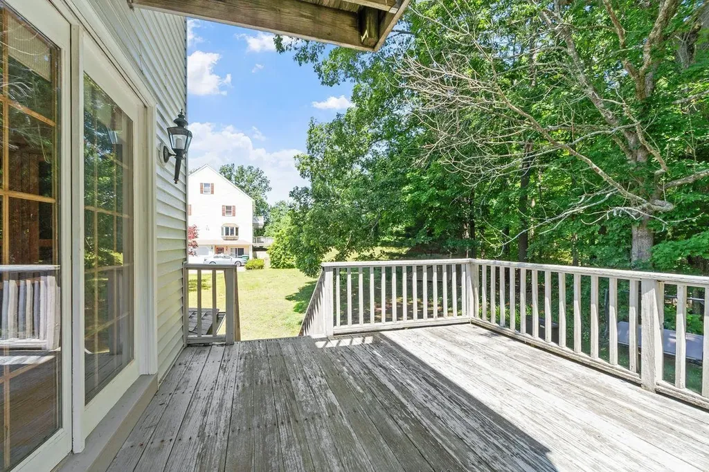 6A Kasher Drive Kingston NH 03848