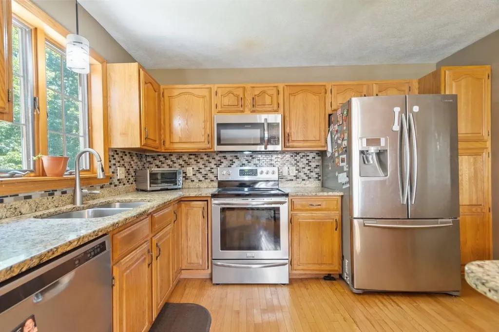 6A Kasher Drive Kingston NH 03848
