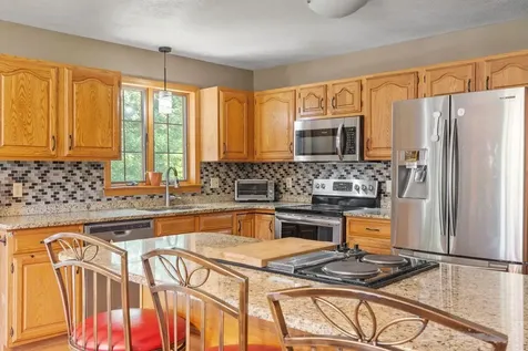6A Kasher Drive Kingston NH 03848