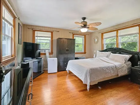 10 Sullivan Avenue Salem NH 03079