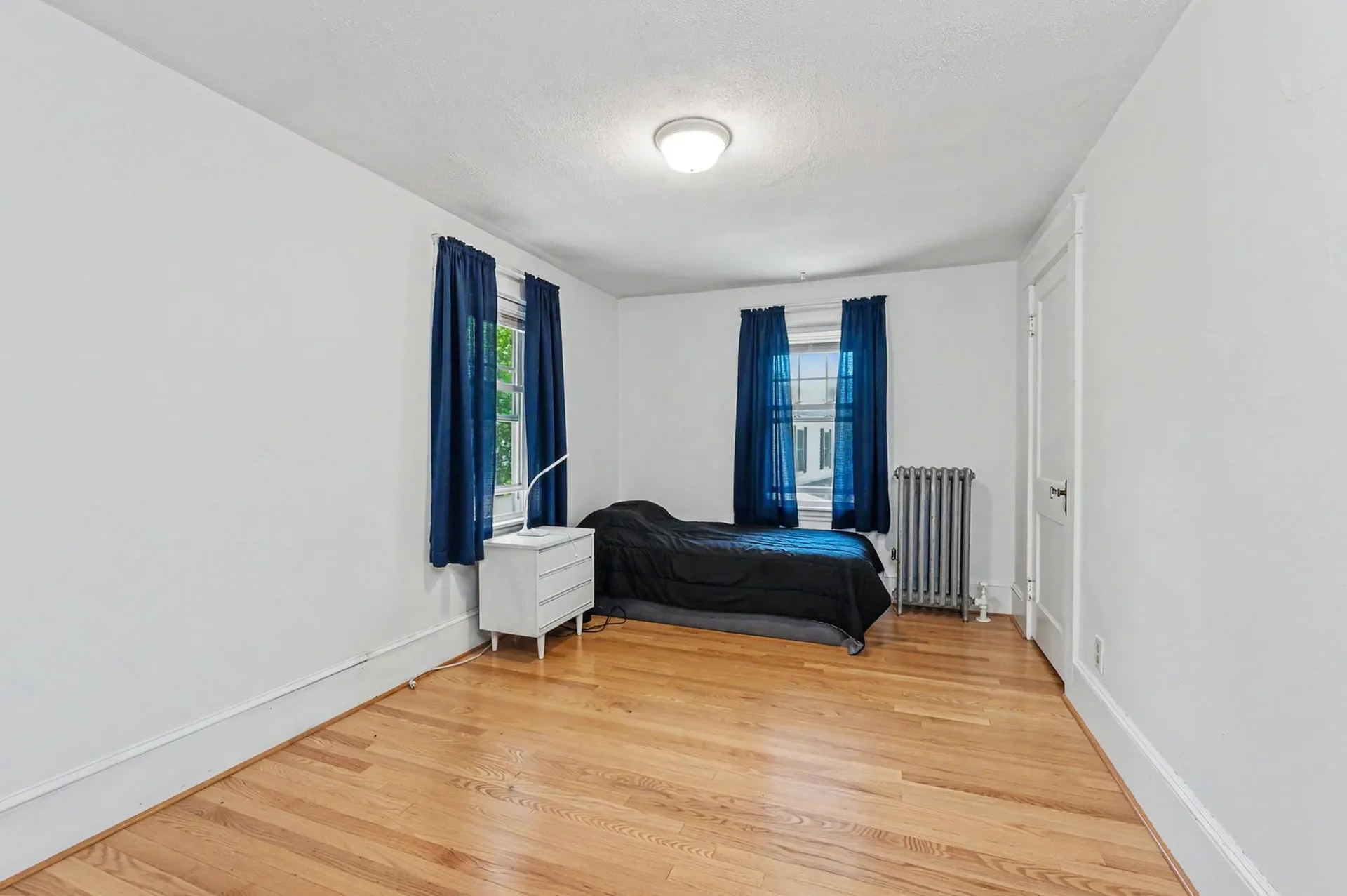 20 Lawndale Avenue Nashua NH 03060
