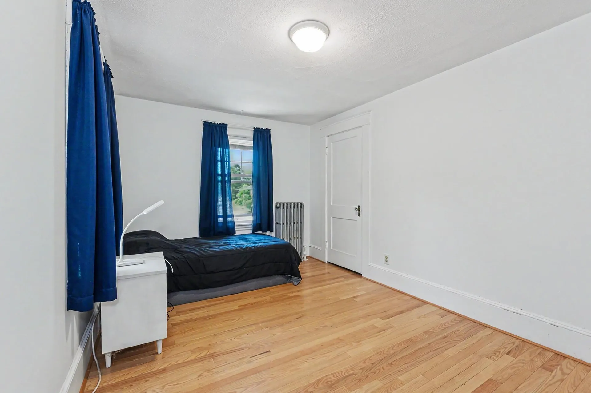 20 Lawndale Avenue Nashua NH 03060
