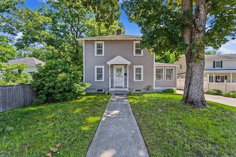 20 Lawndale Avenue Nashua NH 03060
