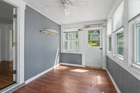 20 Lawndale Avenue Nashua NH 03060