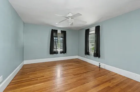 20 Lawndale Avenue Nashua NH 03060