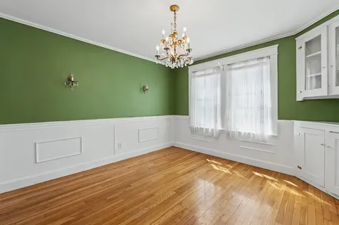 20 Lawndale Avenue Nashua NH 03060