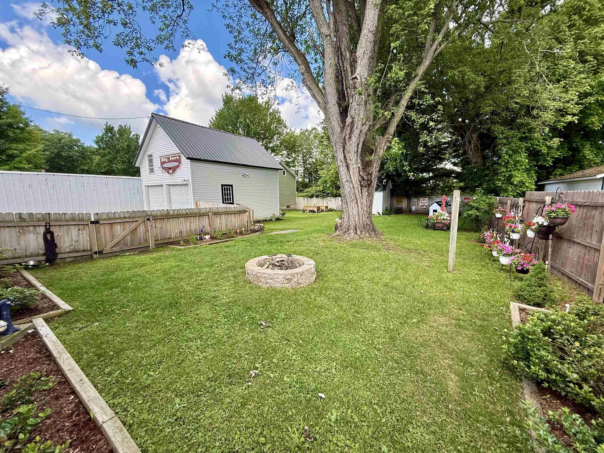 305 Union Street Newport City VT 05855