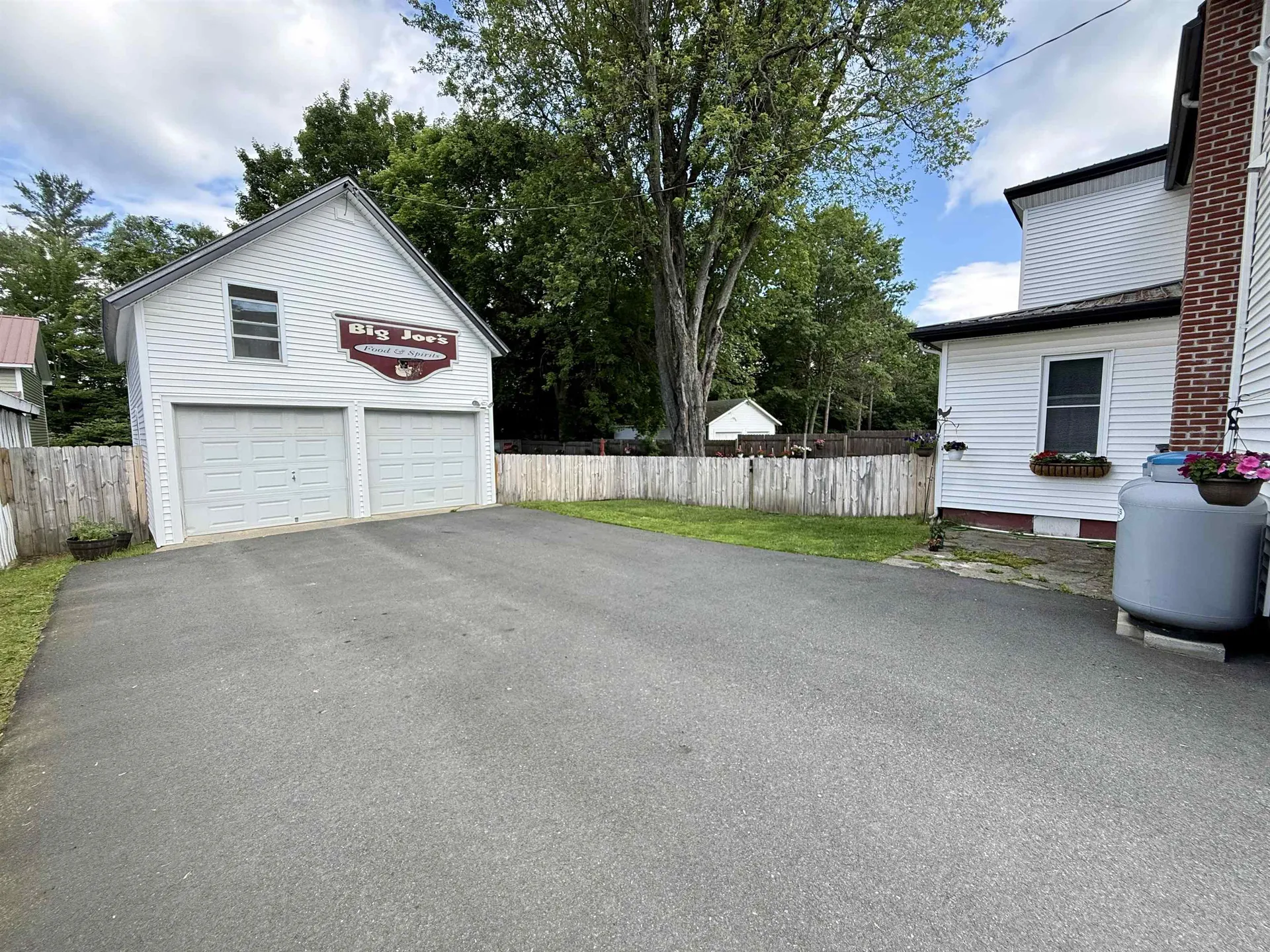 305 Union Street Newport City VT 05855