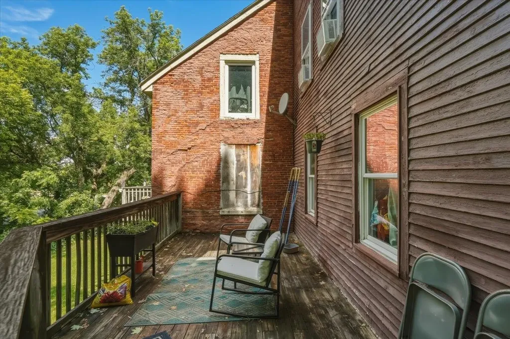 297 Main Street Vergennes VT 05491