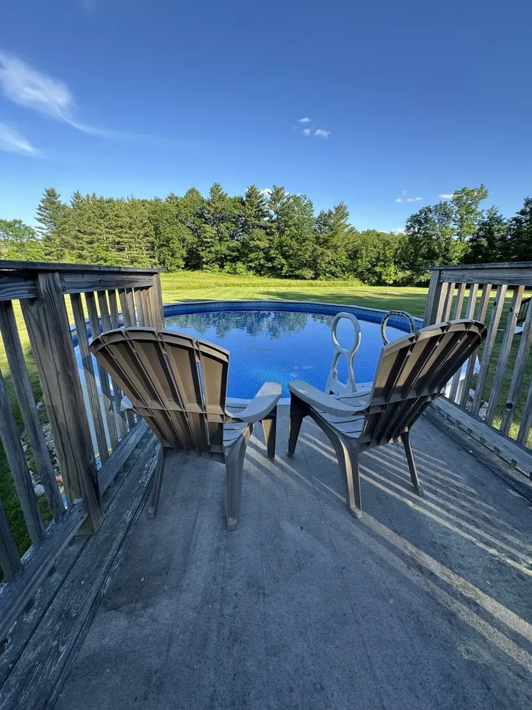 8 Old Mill Lane Rollinsford NH 03869