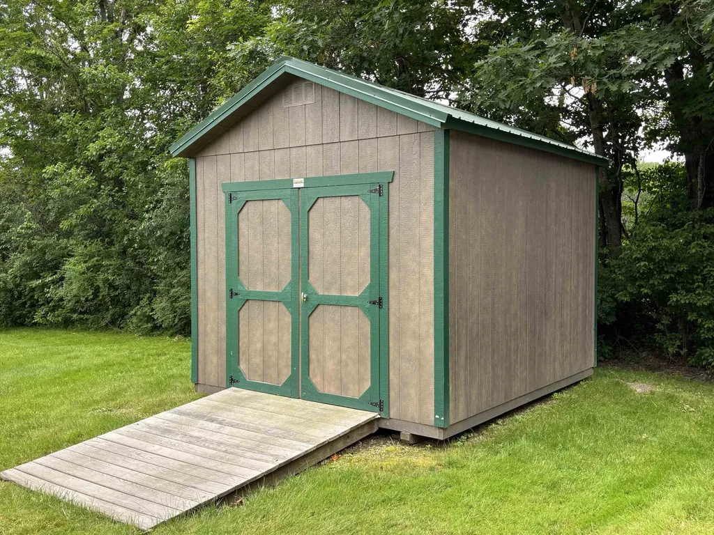 8 Old Mill Lane Rollinsford NH 03869