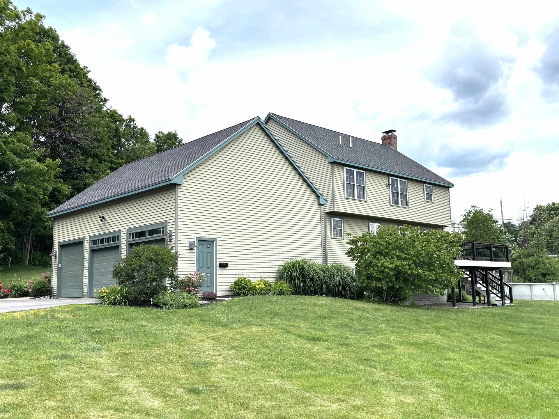 8 Old Mill Lane Rollinsford NH 03869