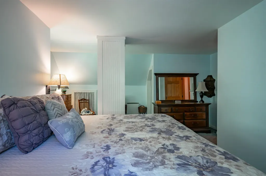 218 Kingston Road Danville NH 03819