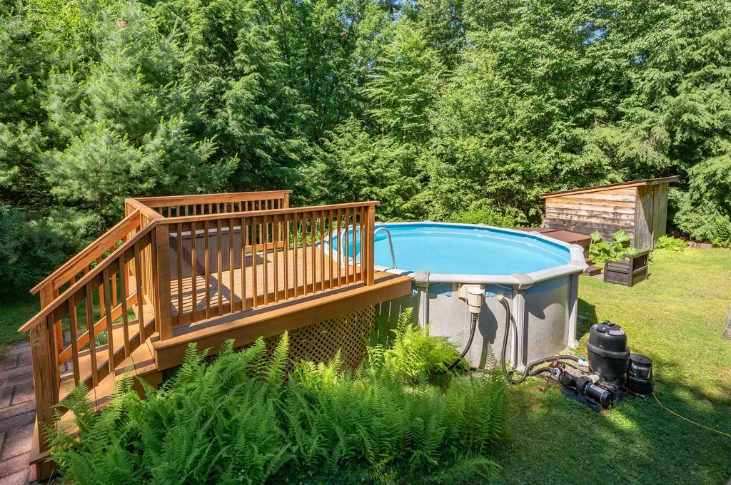 218 Kingston Road Danville NH 03819