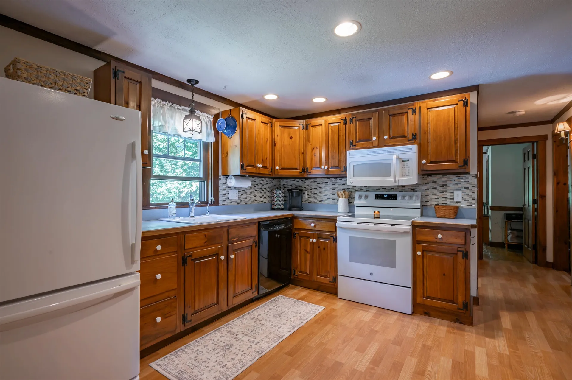 218 Kingston Road Danville NH 03819
