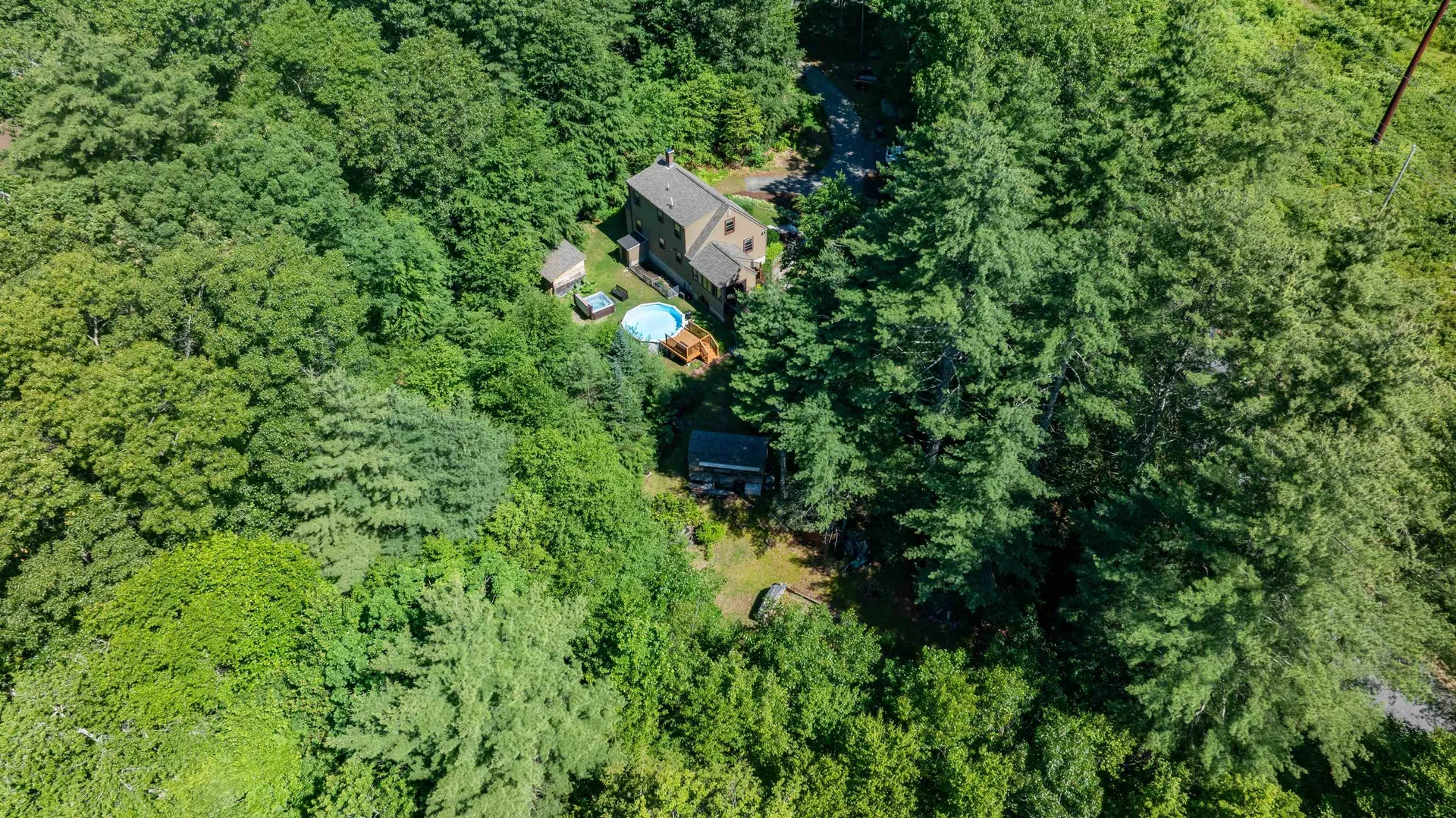 218 Kingston Road Danville NH 03819