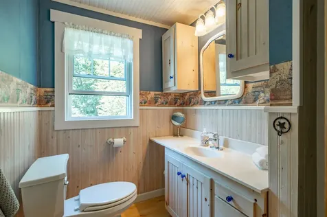 218 Kingston Road Danville NH 03819