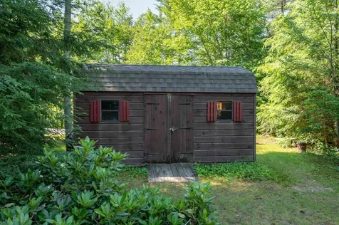 218 Kingston Road Danville NH 03819
