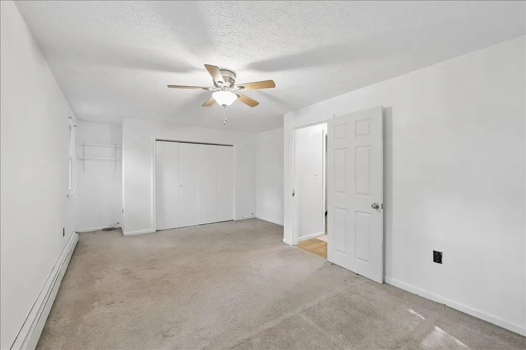 11 Hartson Circle Hudson NH 03051