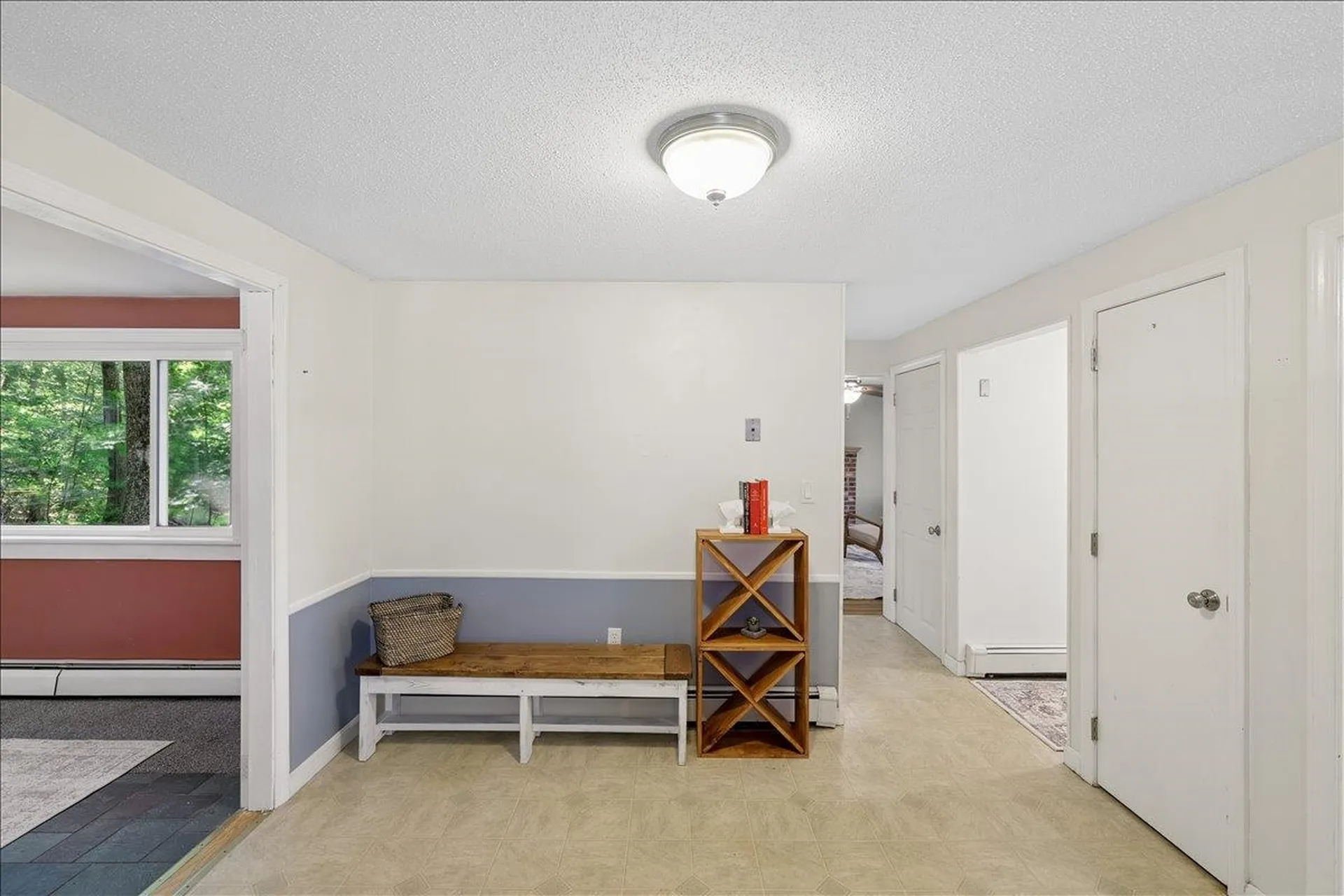 11 Hartson Circle Hudson NH 03051