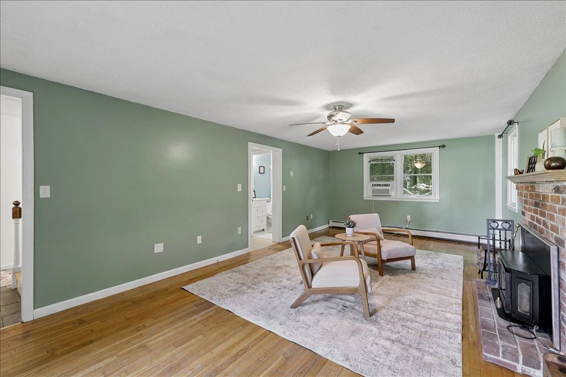 11 Hartson Circle Hudson NH 03051
