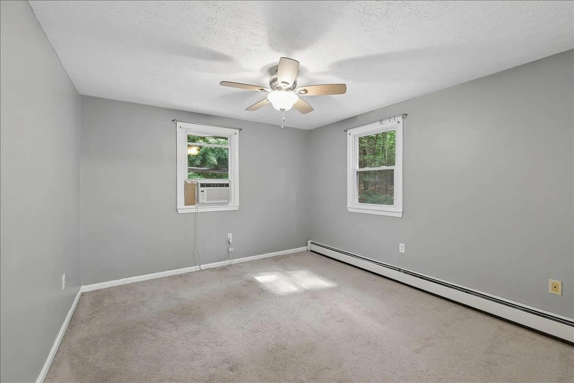 11 Hartson Circle Hudson NH 03051