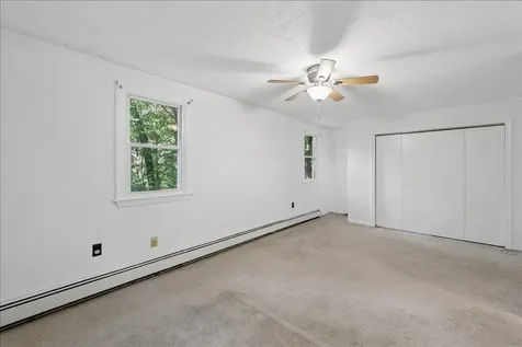 11 Hartson Circle Hudson NH 03051