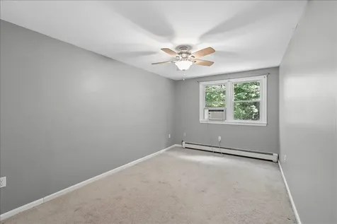 11 Hartson Circle Hudson NH 03051