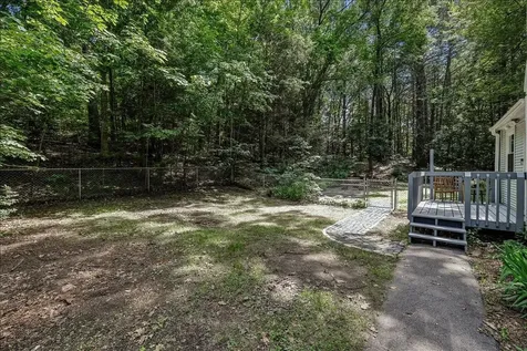 11 Hartson Circle Hudson NH 03051