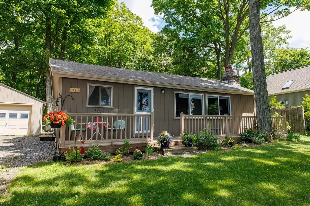 1741 South End Road North Hero VT 05474